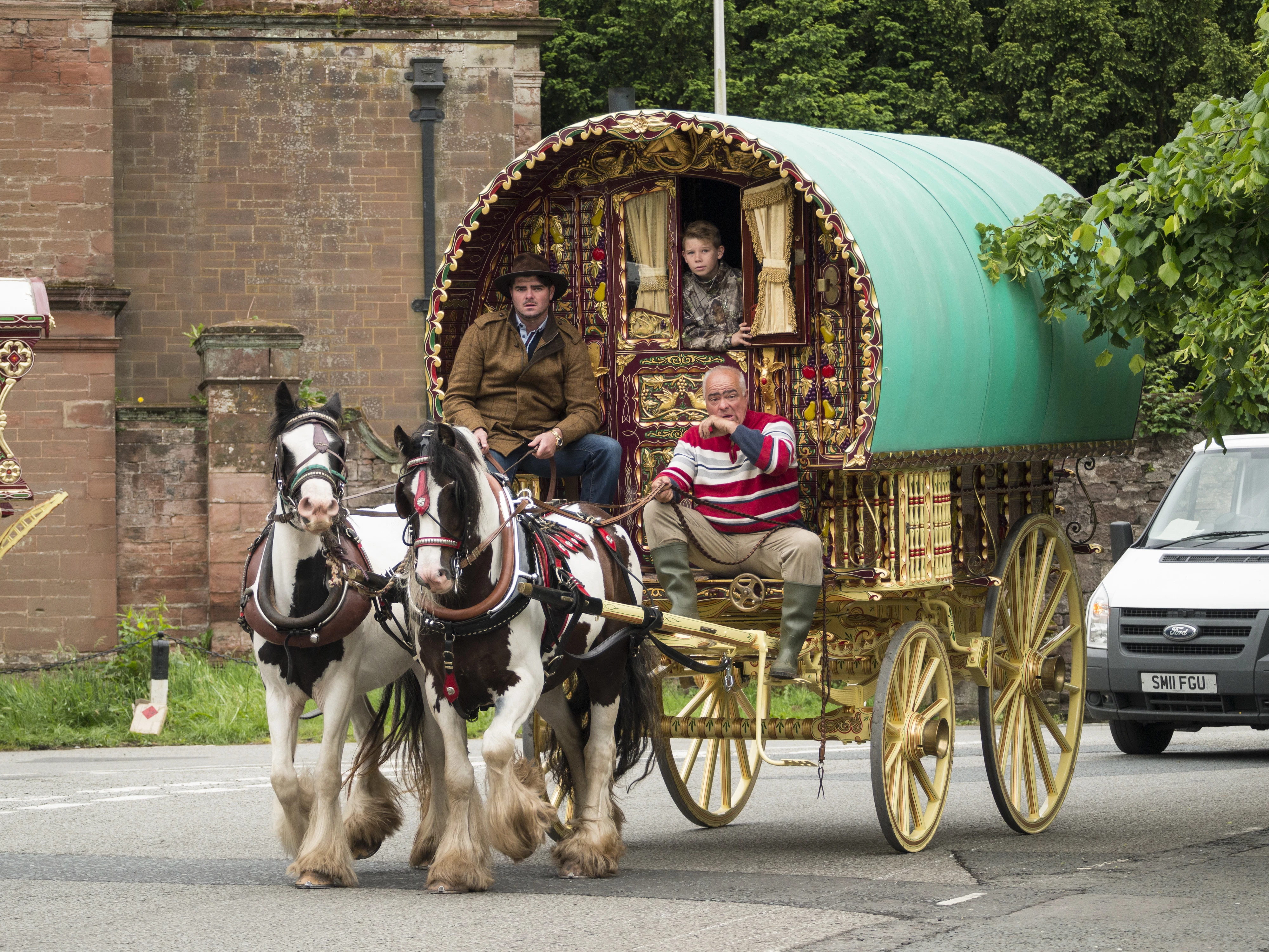 GRTS Horse And Carriage Shutterstock 262638566